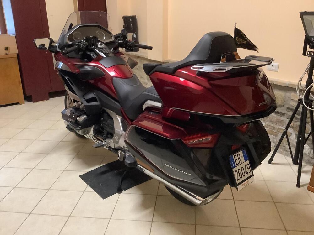 Honda GL 1800 Gold Wing Tour DTC (2018 - 20) (5)