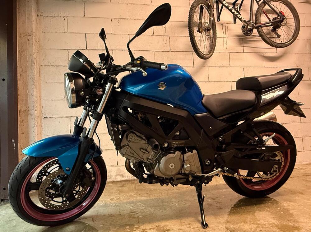 Suzuki SV 650 (2006 - 11) (2)