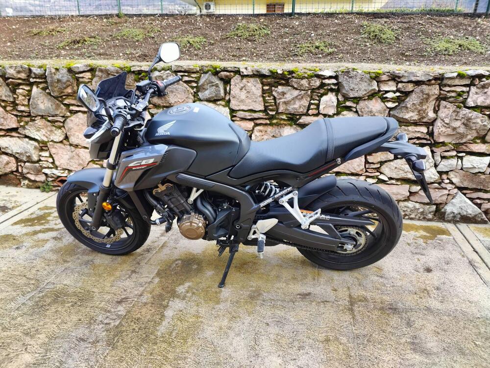 Honda CB 650 F ABS (2014 - 17) (5)