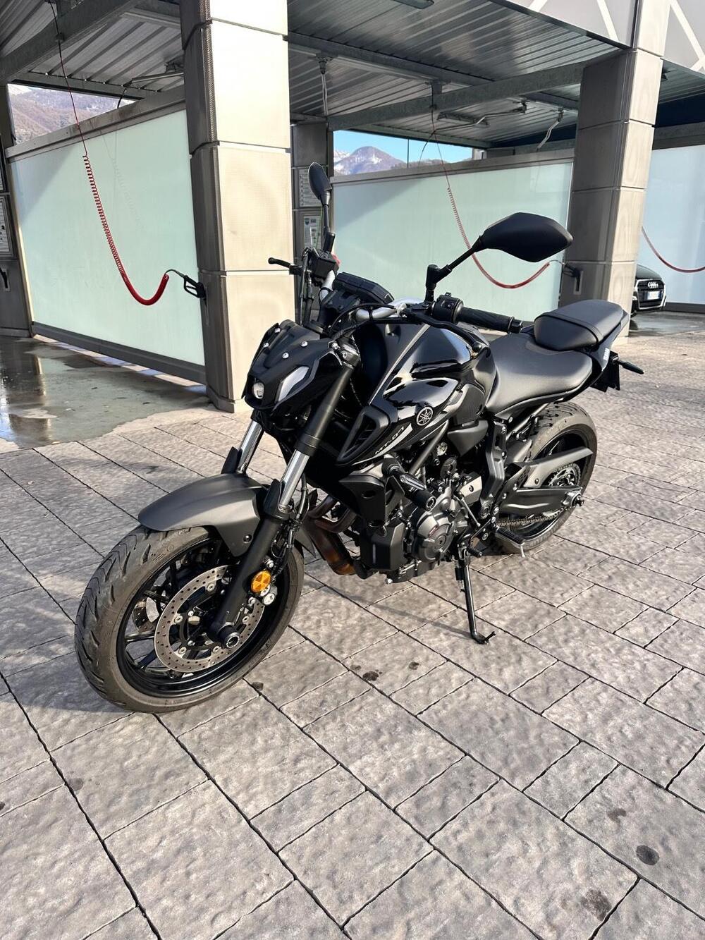 Yamaha MT-07 Pure (2023 - 25) (6)