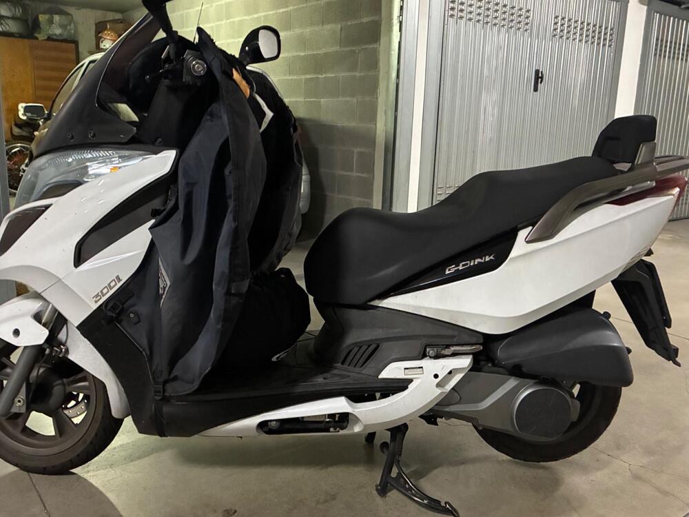 Kymco G-Dink 300i (2011 - 17) (2)