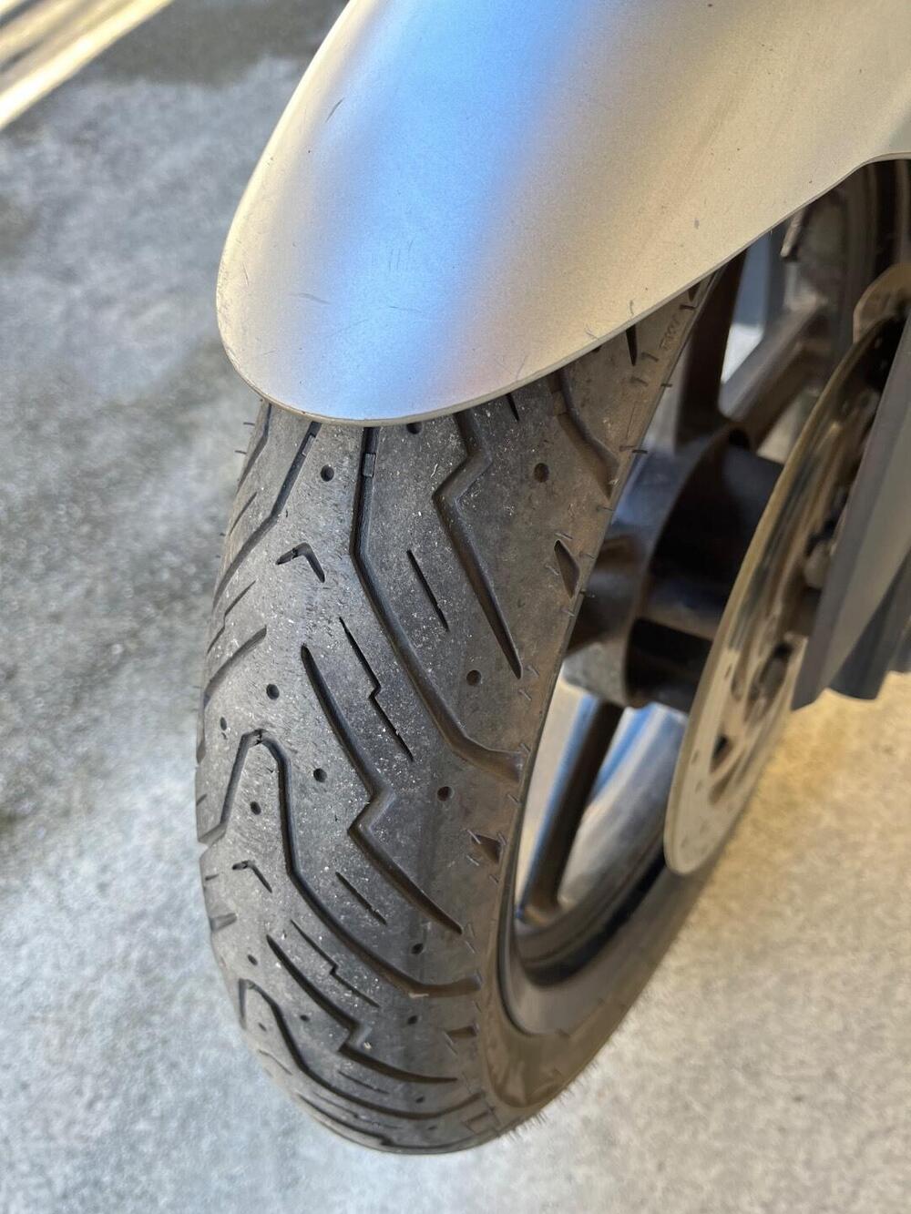 Kymco Agility 200i R16 + (2014 - 17) (6)