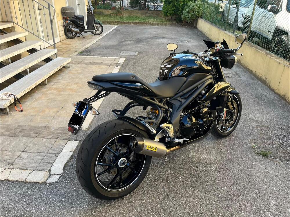 Triumph Speed Triple 1050 R ABS (2016 - 17) (5)