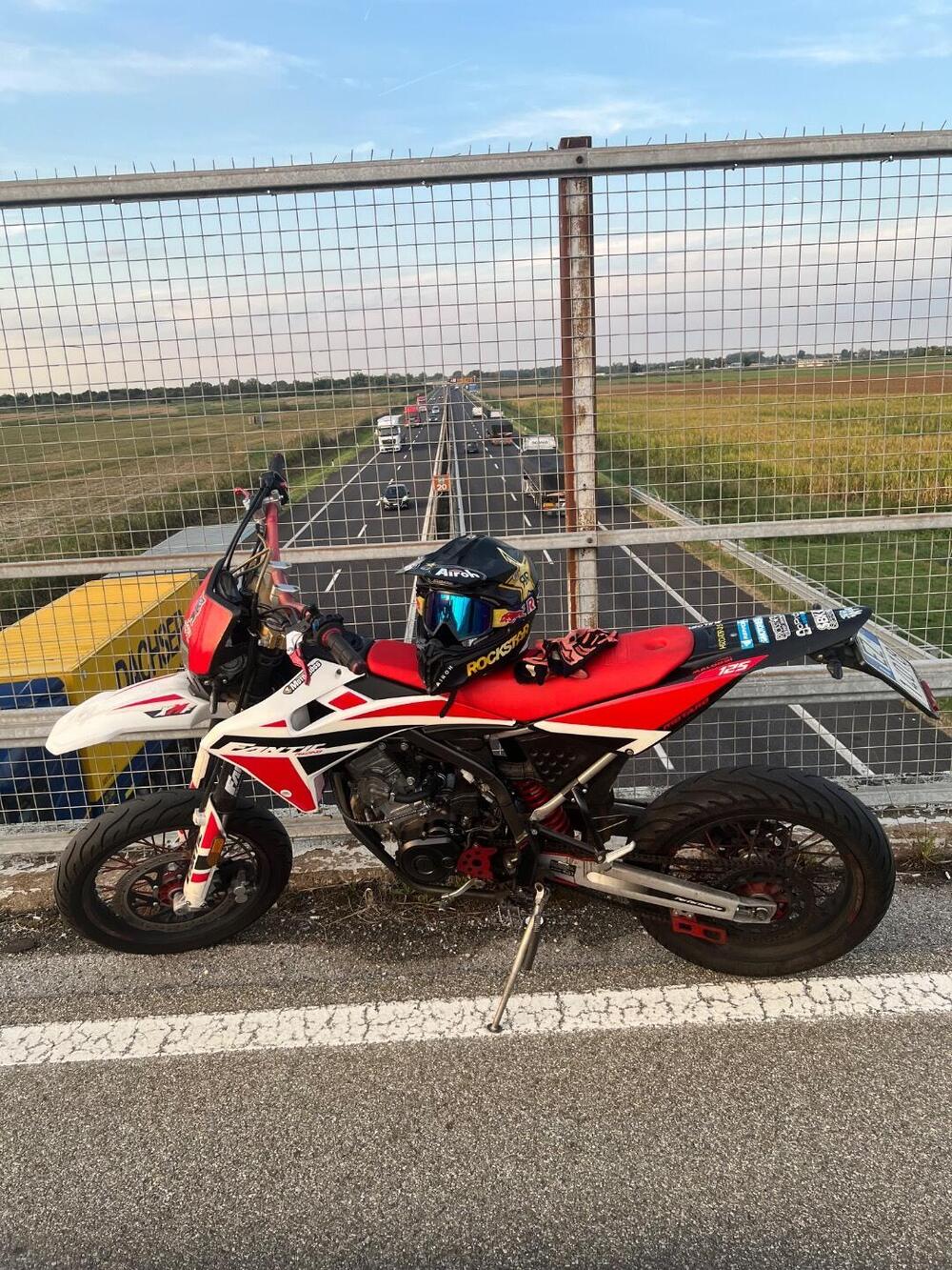 Fantic Motor Motard 125 Performance 4t (2020)