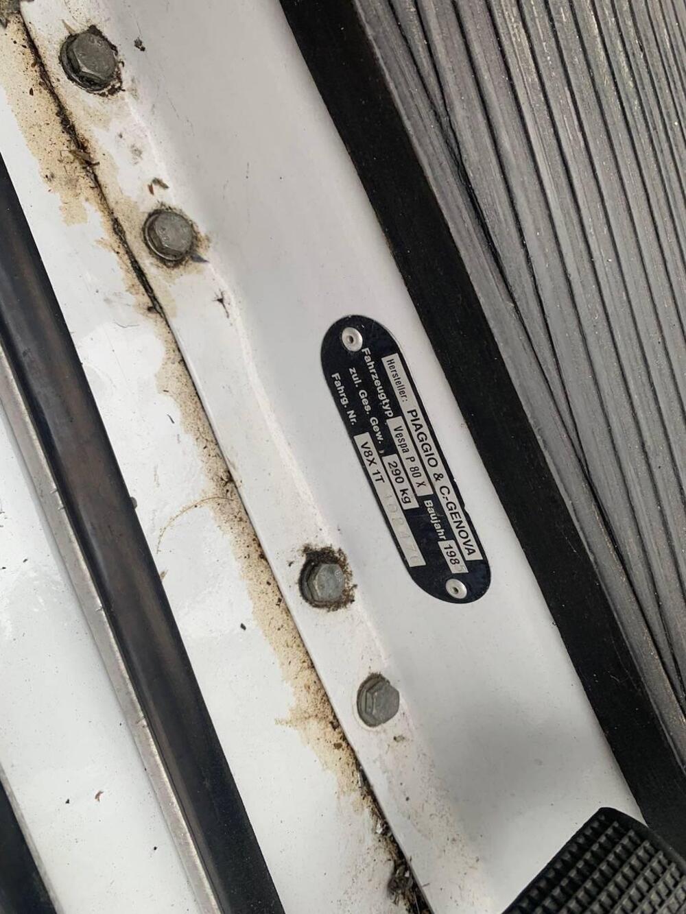 Piaggio P 80 X  (10)