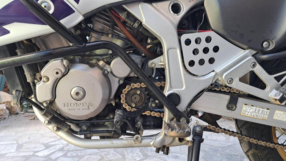 Honda Africa Twin XRV 750 (1996 - 02) (5)