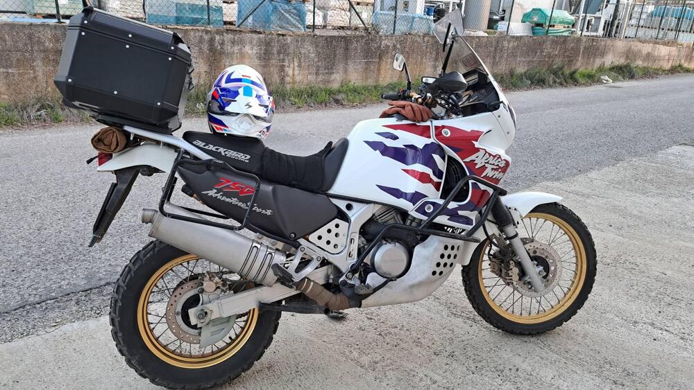 Honda Africa Twin XRV 750 (1996 - 02) (9)