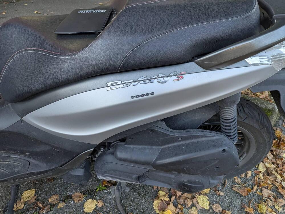 Piaggio Beverly 300 S i.e. ABS-ASR (2016 - 20) (10)