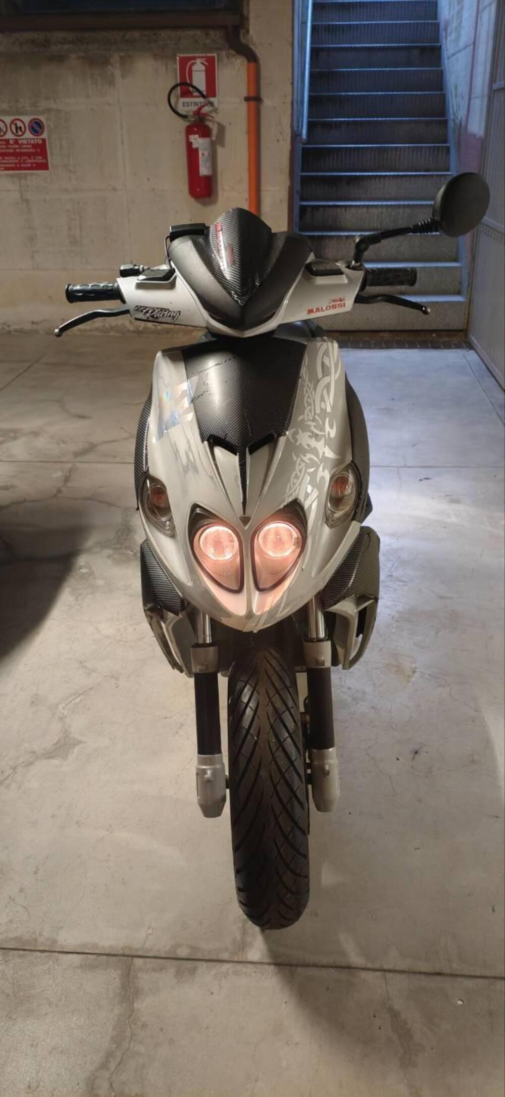 Malaguti F12 Phantom 50 R Liquid Cooled (2008 - 11) (4)