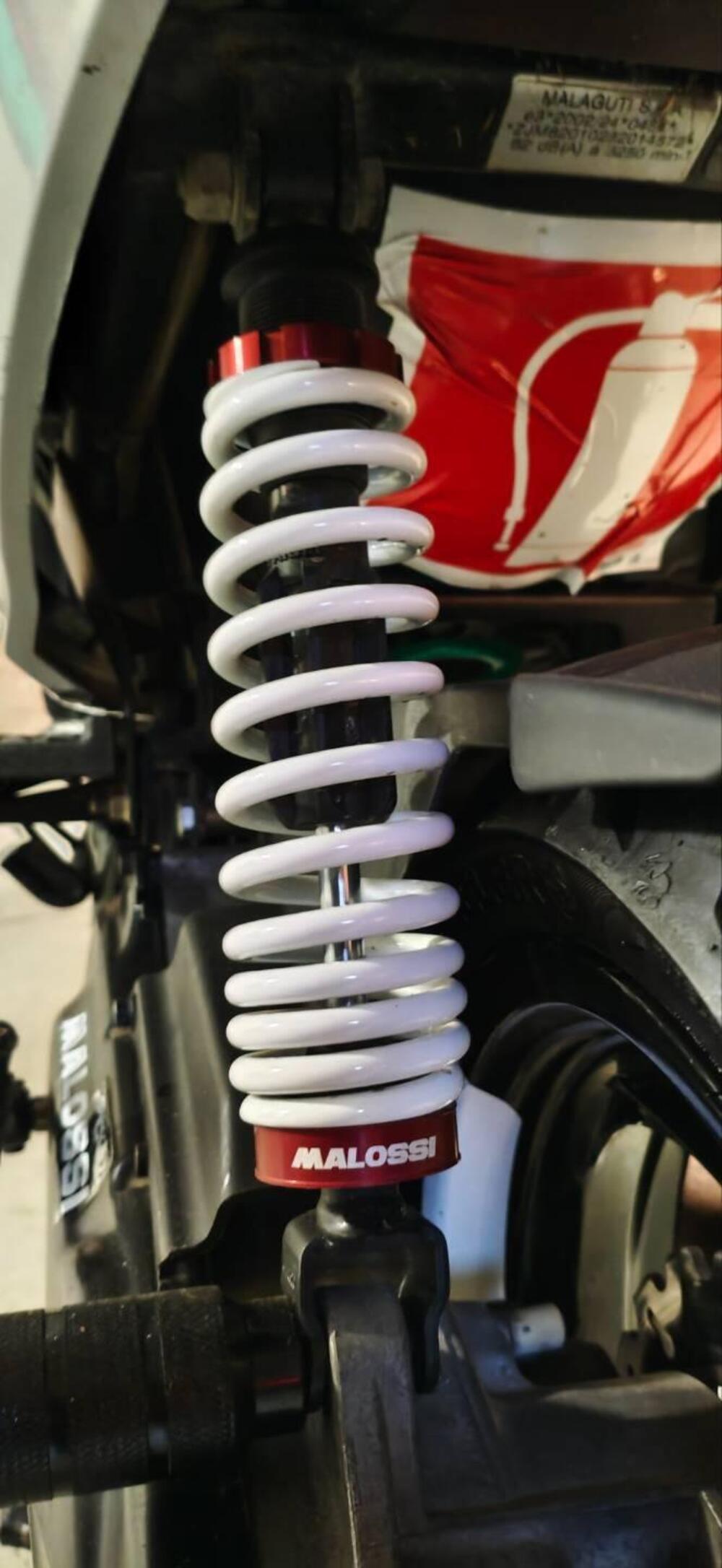 Malaguti F12 Phantom 50 R Liquid Cooled (2008 - 11) (7)