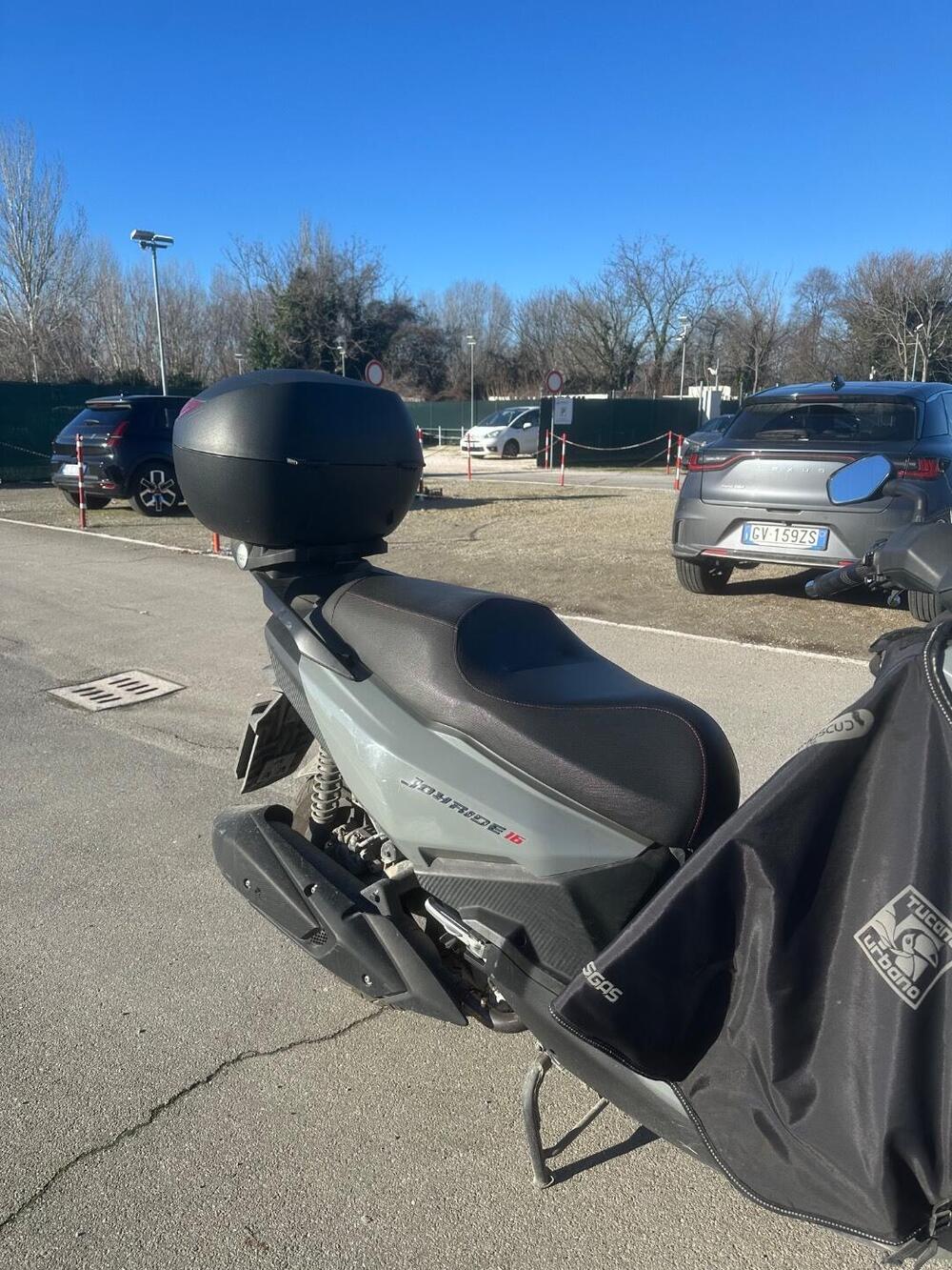 Sym Joyride 300 (2022 - 24) (2)