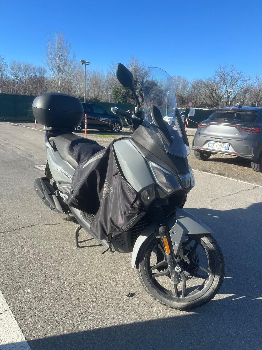 Sym Joyride 300 (2022 - 24) (3)