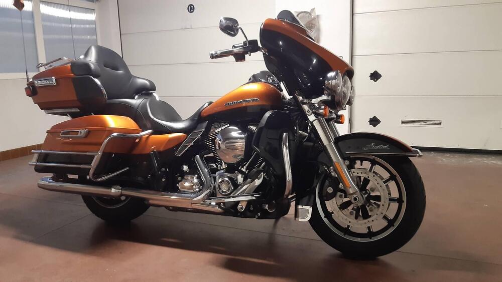 Harley-Davidson 1690 Electra Glide Ultra Limited Low (2014 - 16) - FLHTKL (12)