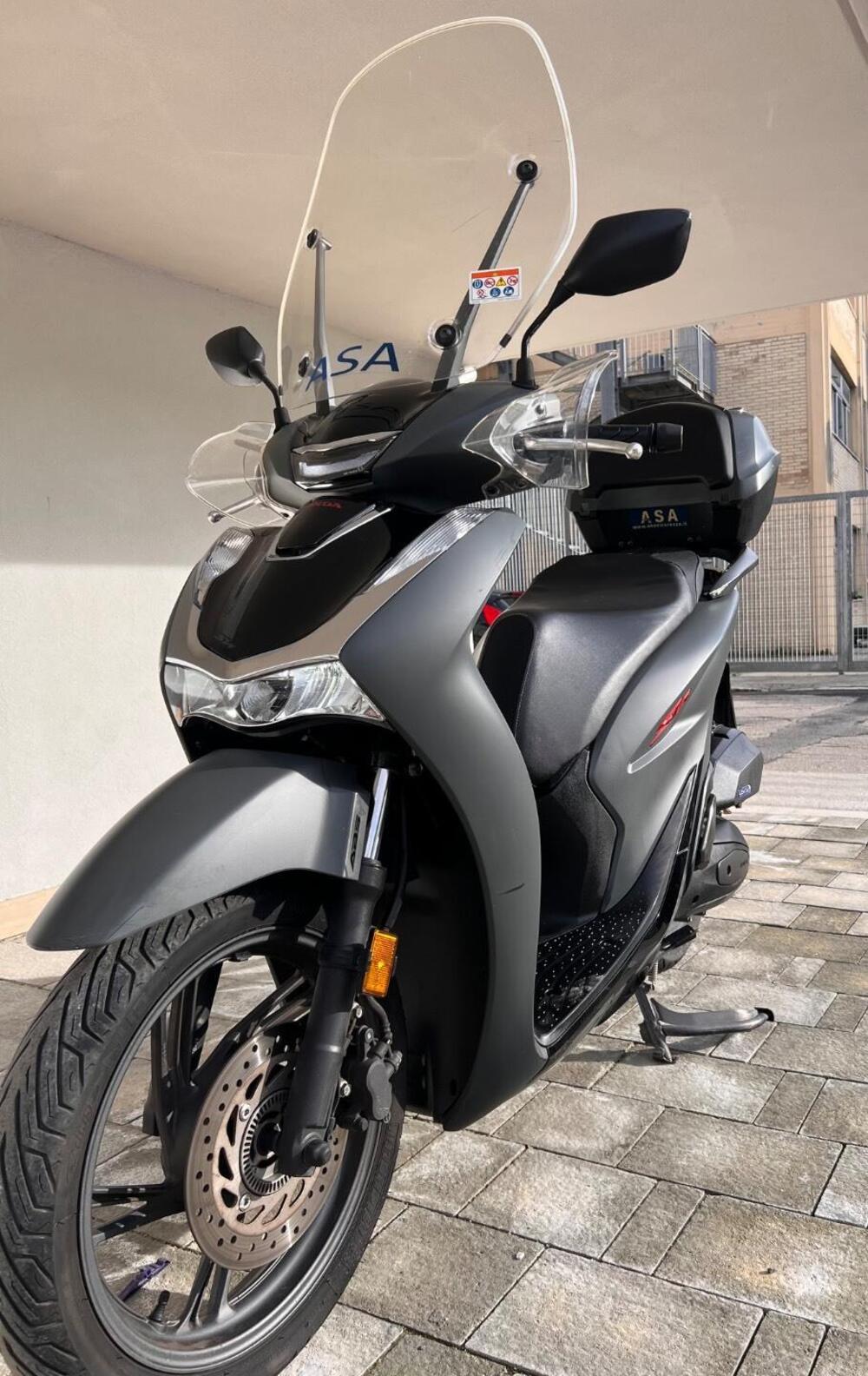 Honda SH 125i Sport (2022 - 23) (6)