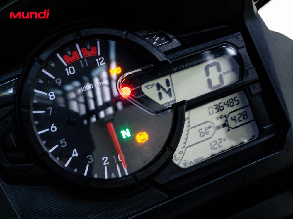 Suzuki V-Strom 650 (2008 - 11) (12)