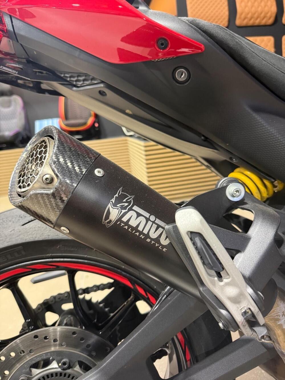 Ducati Monster 937 + (2021 - 25) (6)