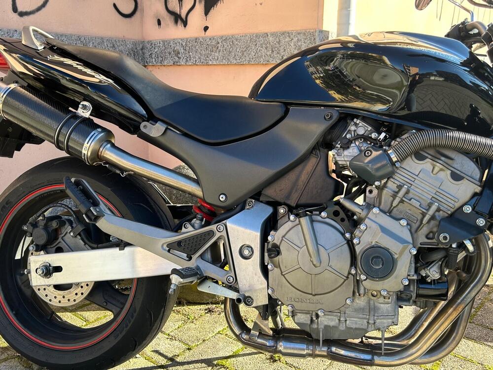 Honda Hornet 600 (2000 - 02) (14)