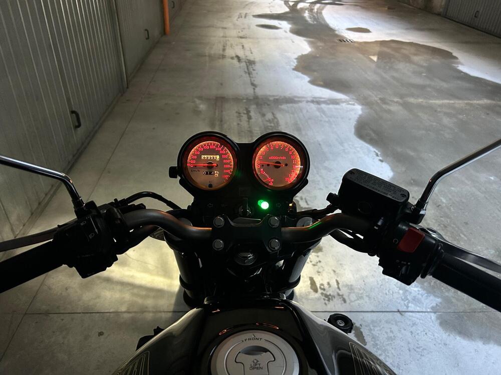 Honda Hornet 600 (2000 - 02) (16)