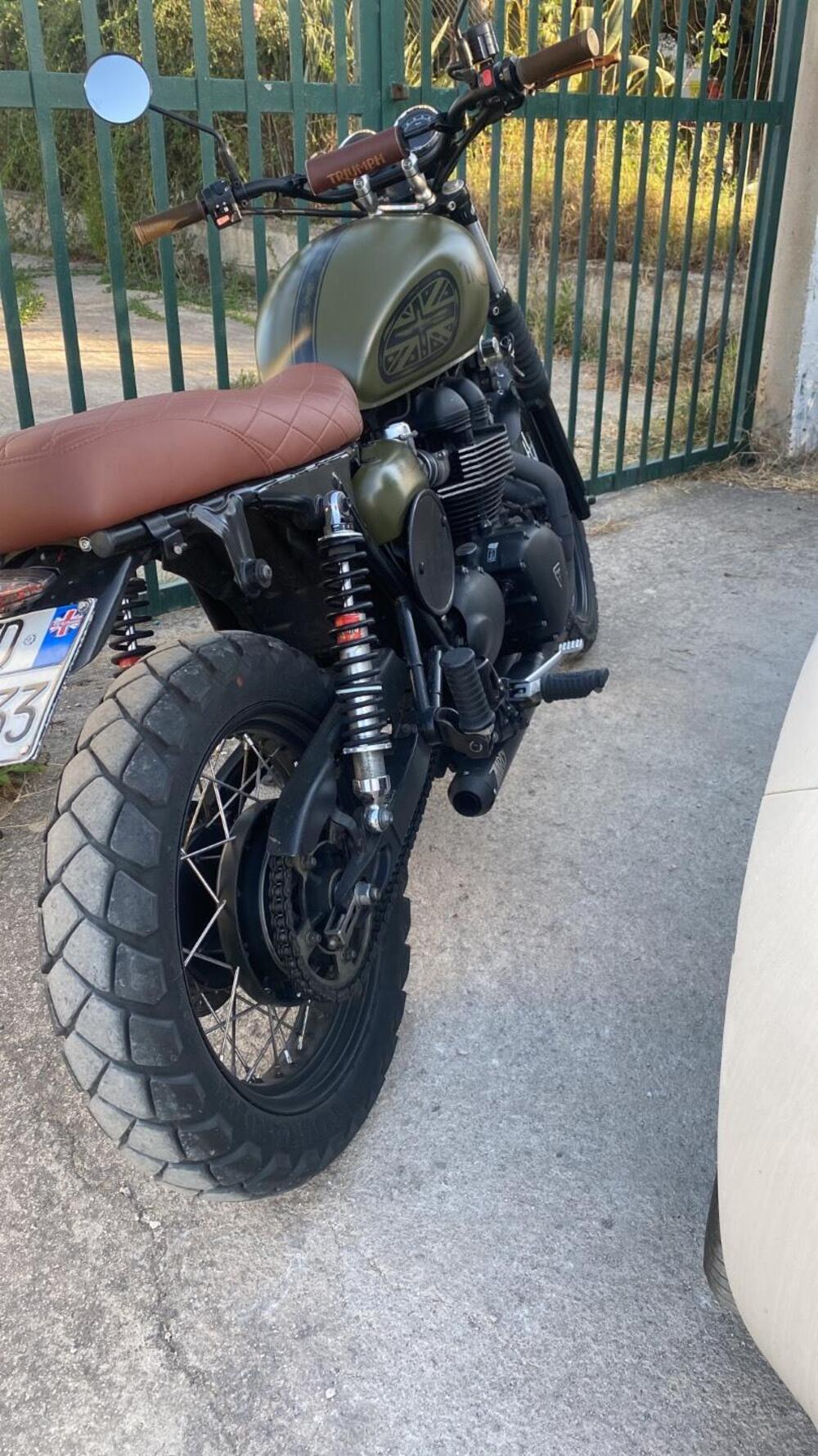 Triumph Scrambler (2006 - 17) (4)