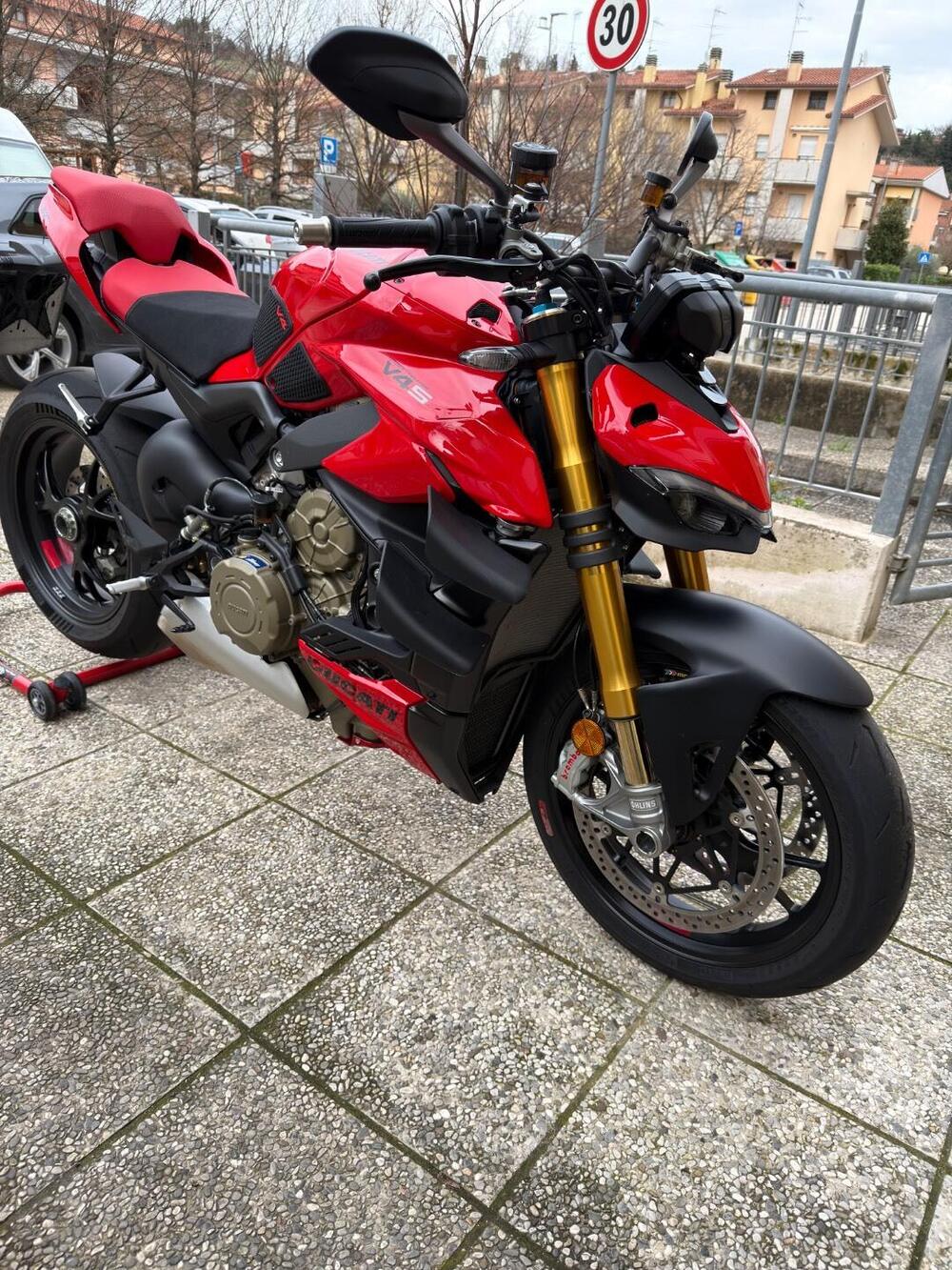 Ducati Streetfighter V4 S (2023 - 24)