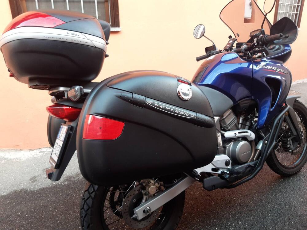 Honda Transalp XL 650V (2005 - 06) (6)