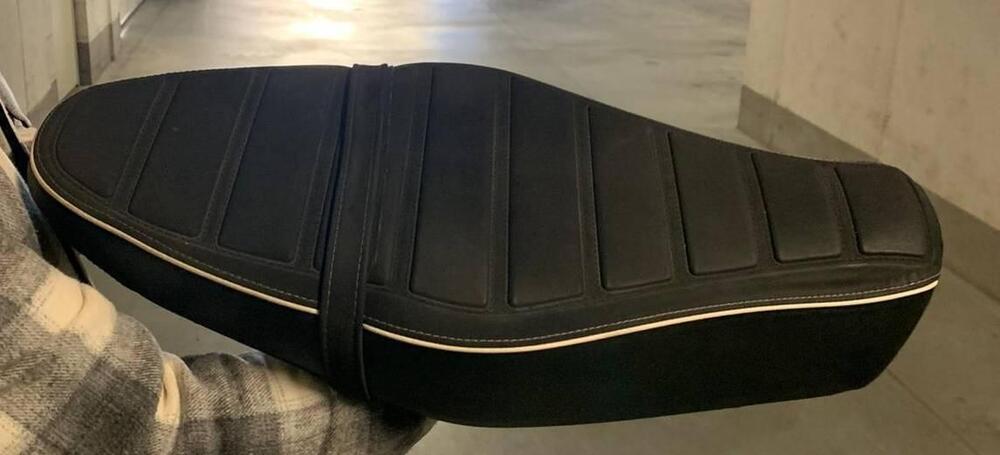 Yamaha XSR 700 ABS (2016 - 20) (9)