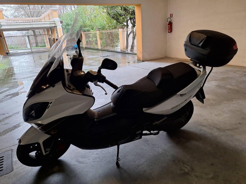 Kymco Xciting 300i R (2007 - 14) (3)