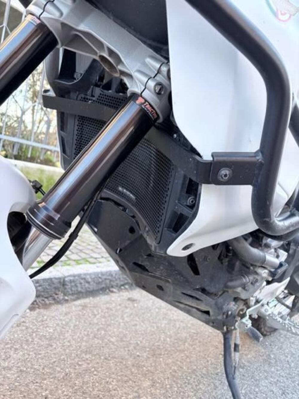 Ducati DesertX (2022 - 25) (13)