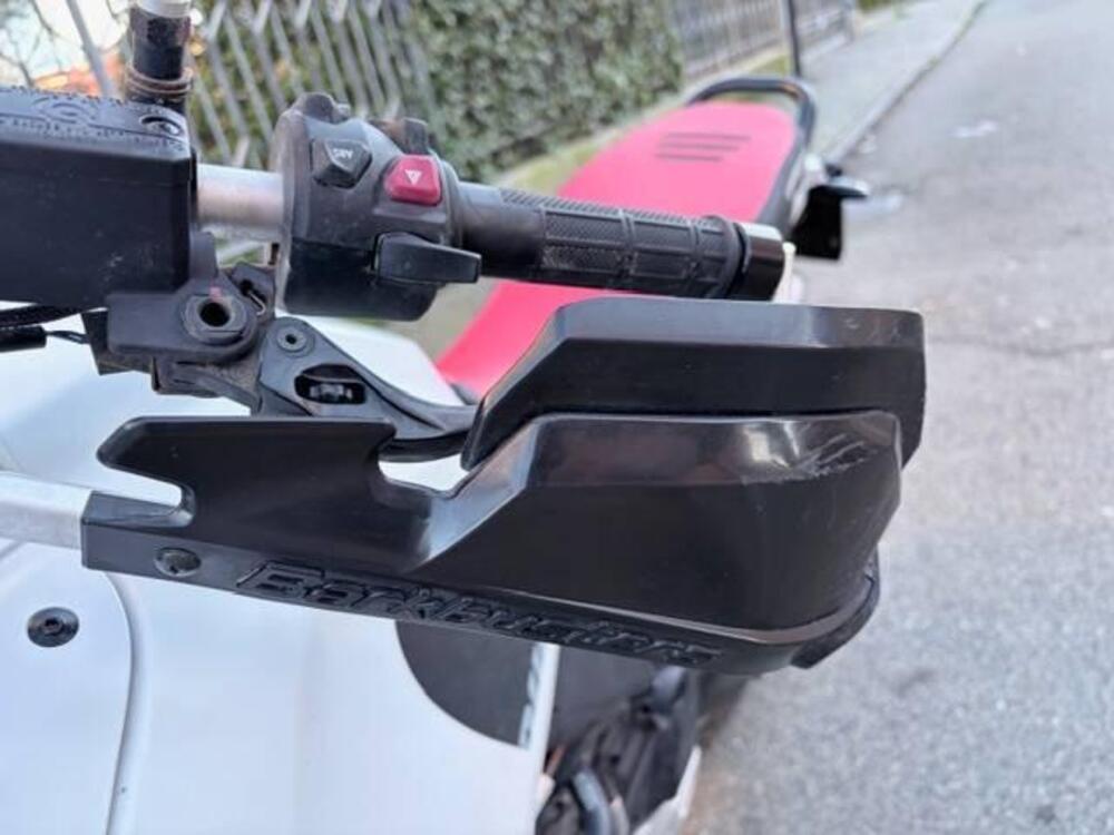 Ducati DesertX (2022 - 25) (14)