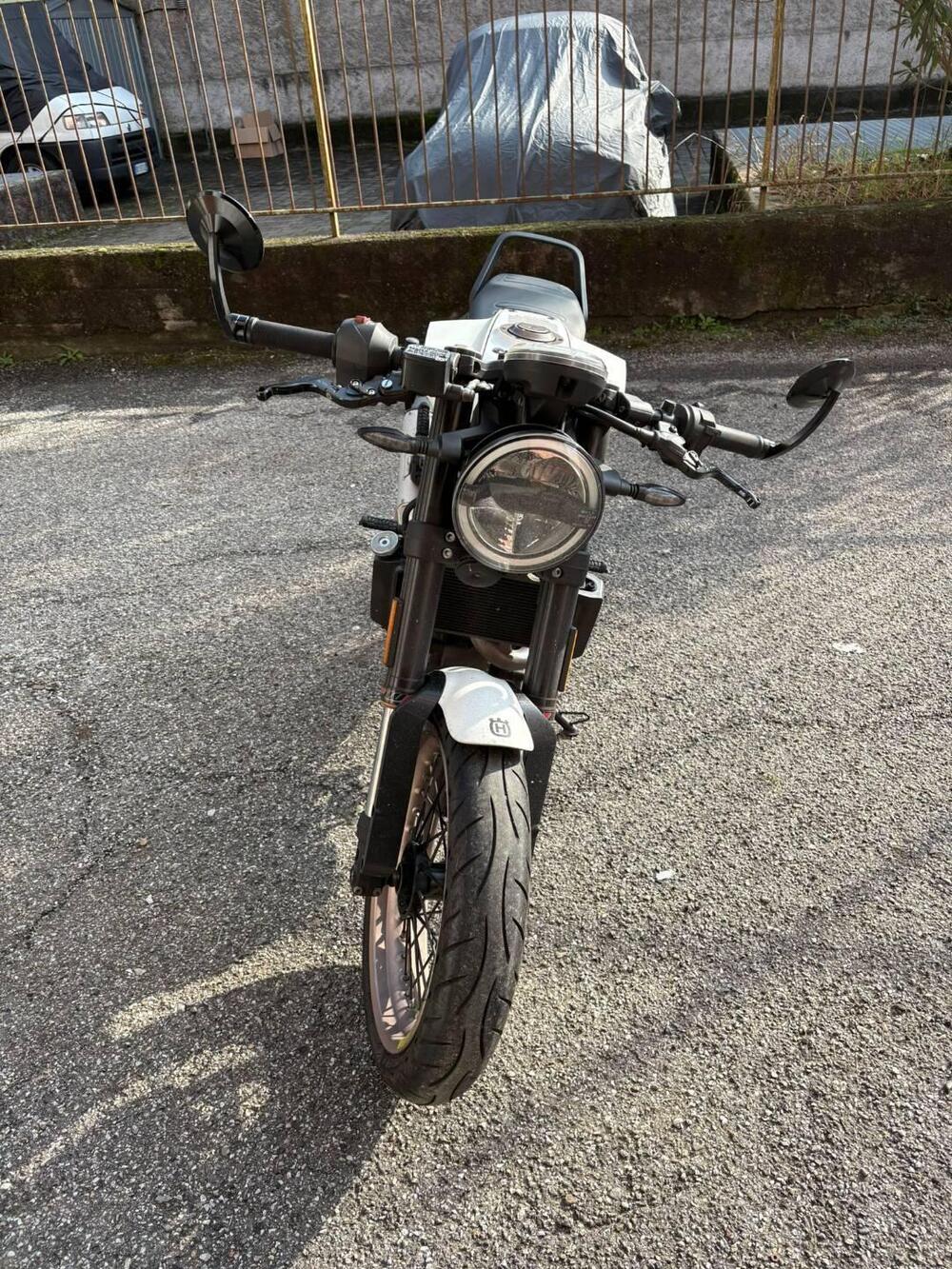 Husqvarna Vitpilen 401 (2018 - 19) (4)