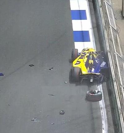 Izzy, la figlia di Richard Hammond, debutta in Formula E con un forte incidente: illesa dopo l&rsquo;impatto [VIDEO]