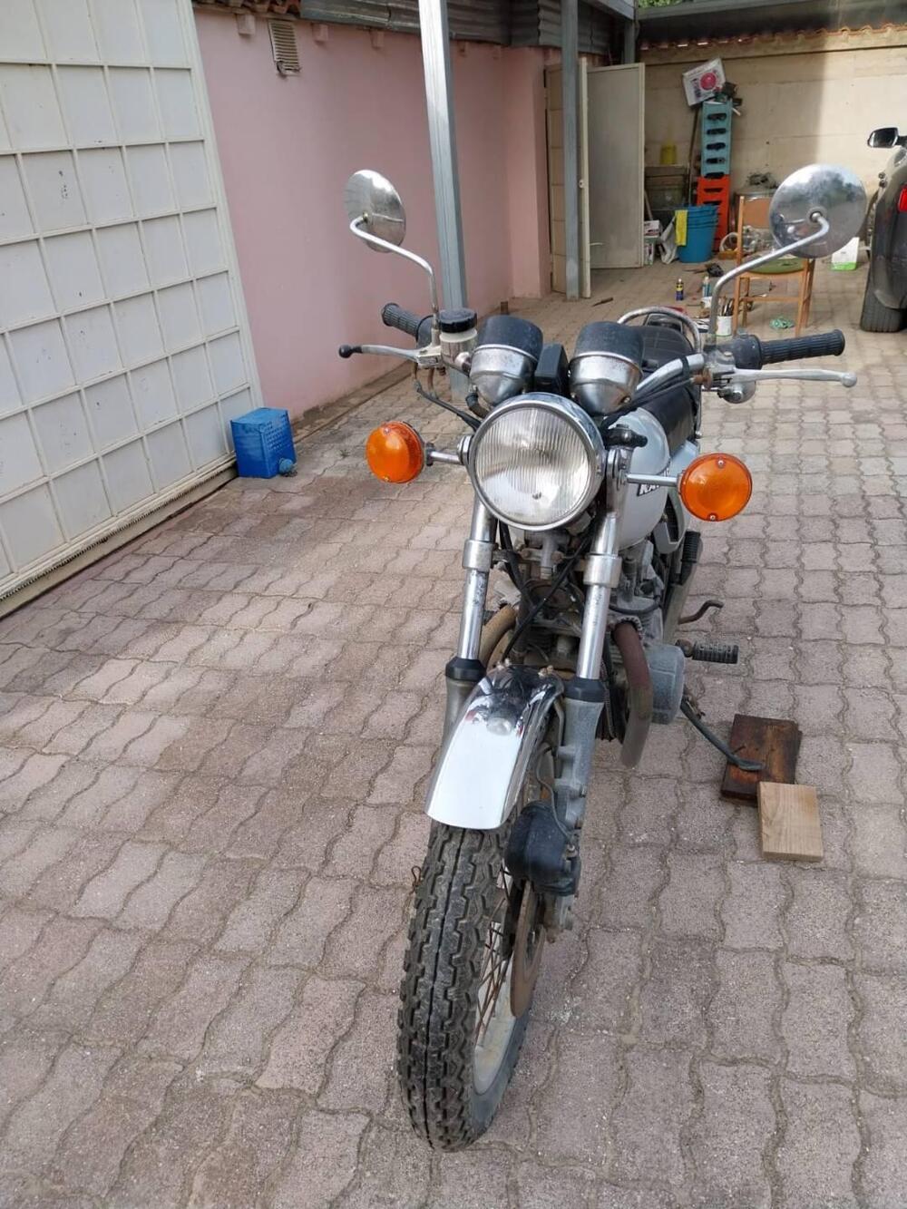Kawasaki Z400 (6)