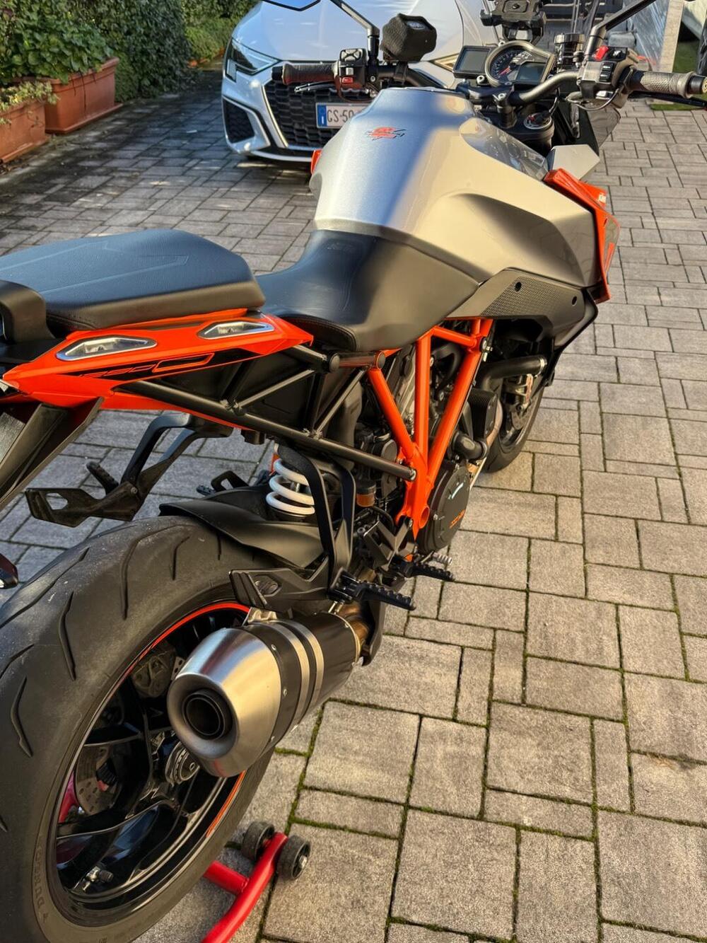 KTM 1290 Super Duke GT ABS (2016 - 18) (6)