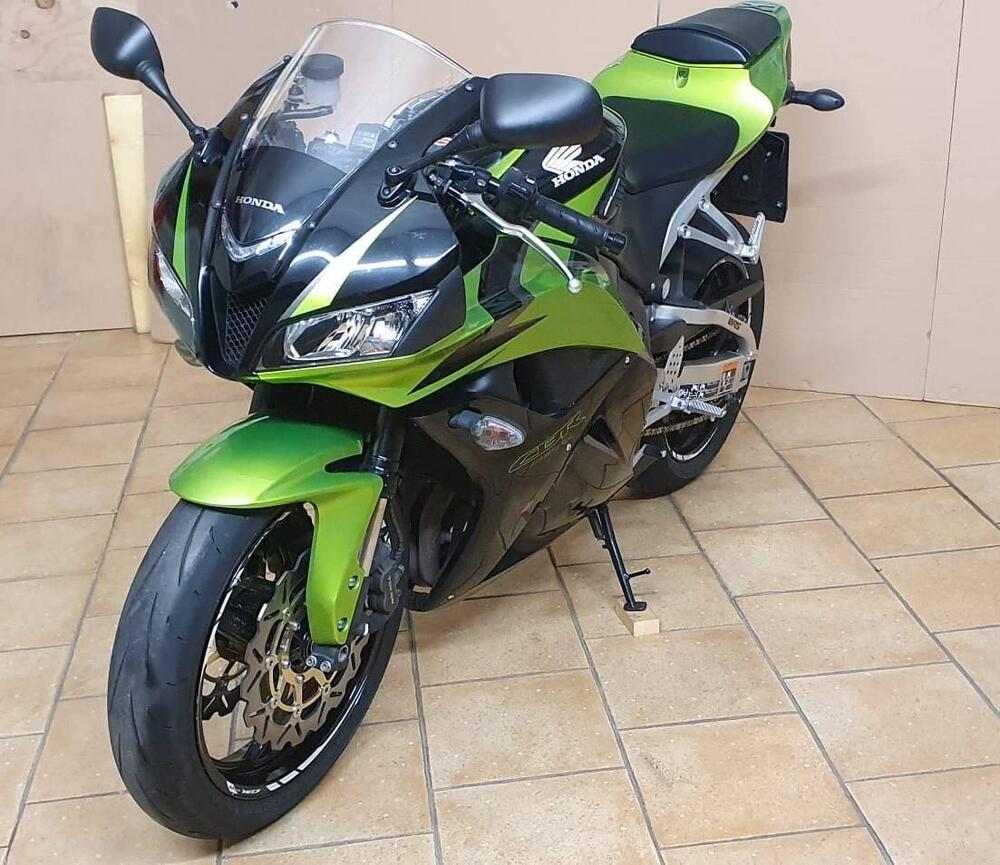 Honda CBR 600 RR (2009 - 12) (2)