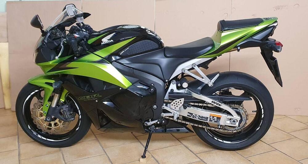 Honda CBR 600 RR (2009 - 12) (3)