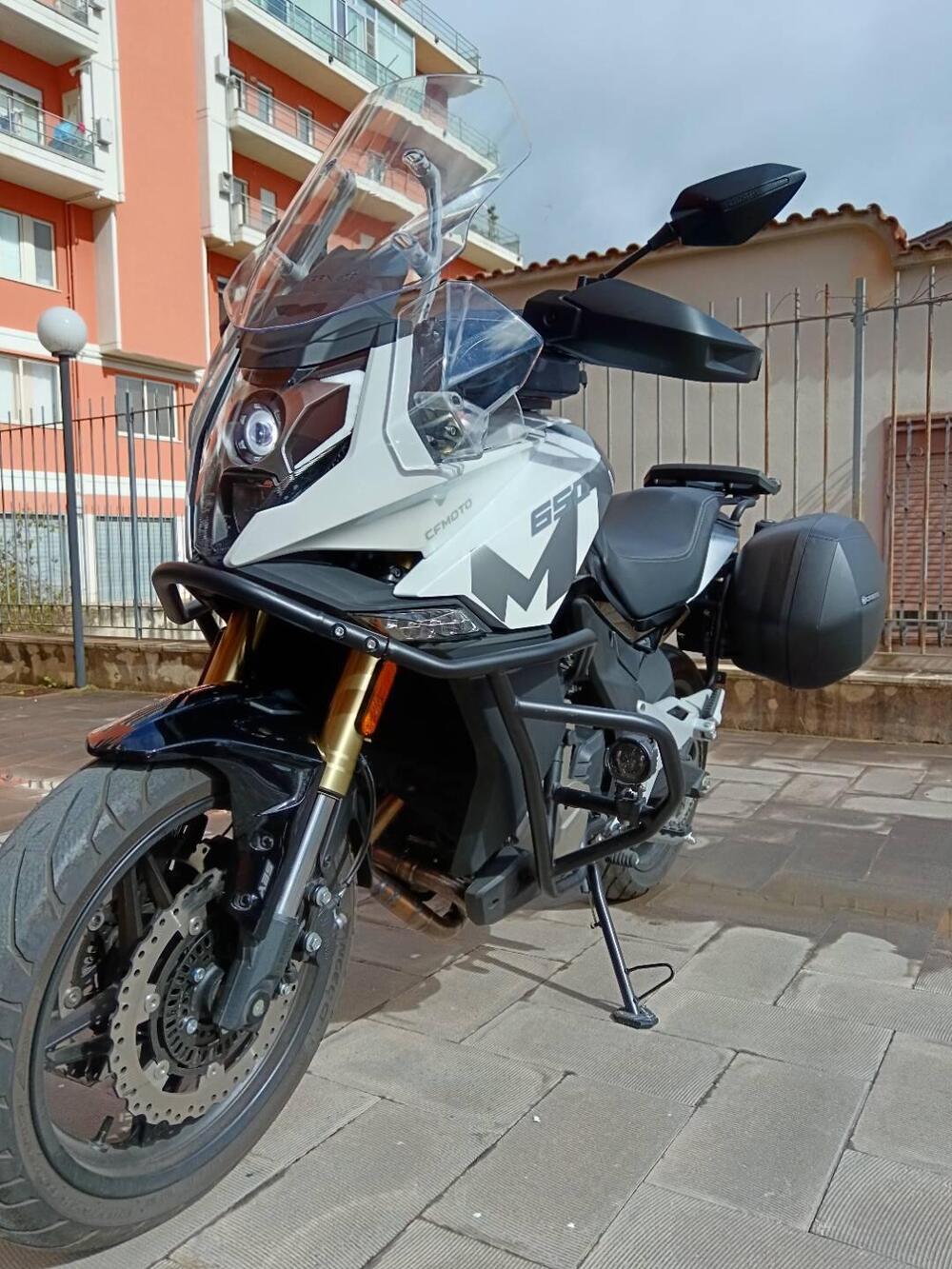 CFMOTO 650MT (2021 - 24) (8)