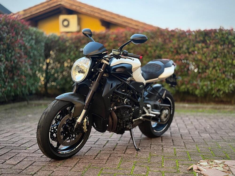 MV Agusta Brutale 920 (2011 - 12) (3)