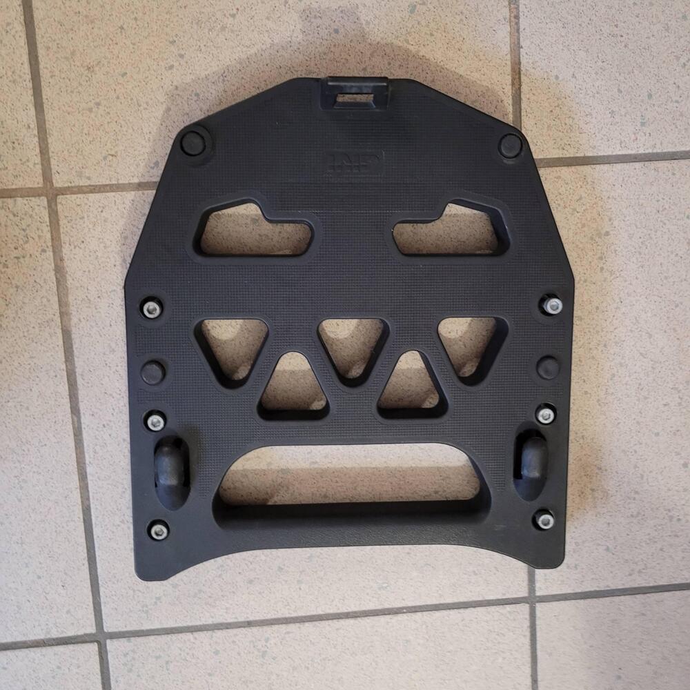 Bauletto moto Givi (3)