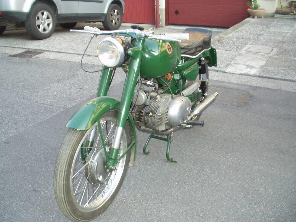 Motobi sport bicilindrico (2)