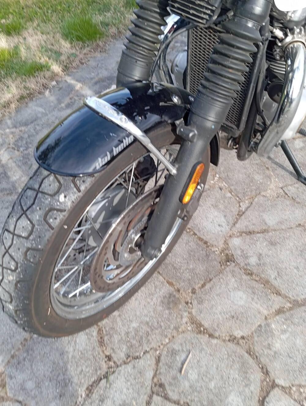 Triumph Bonneville T120 (2021 - 25) (7)