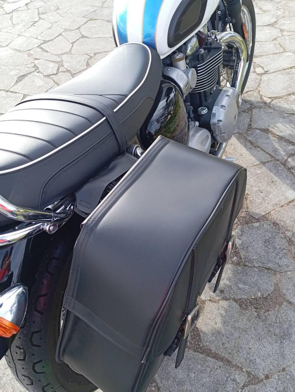 Triumph Bonneville T120 (2021 - 25) (9)