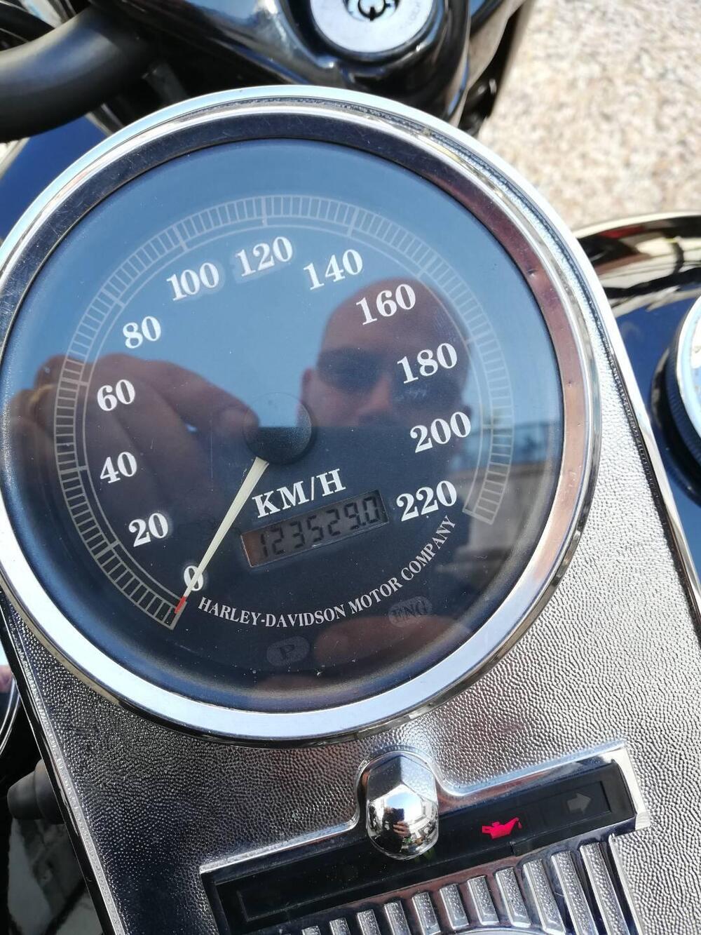 Harley-Davidson Road King (5)