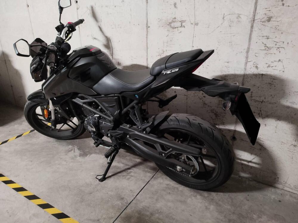 Voge Brivido 125R (2023 - 26) (3)