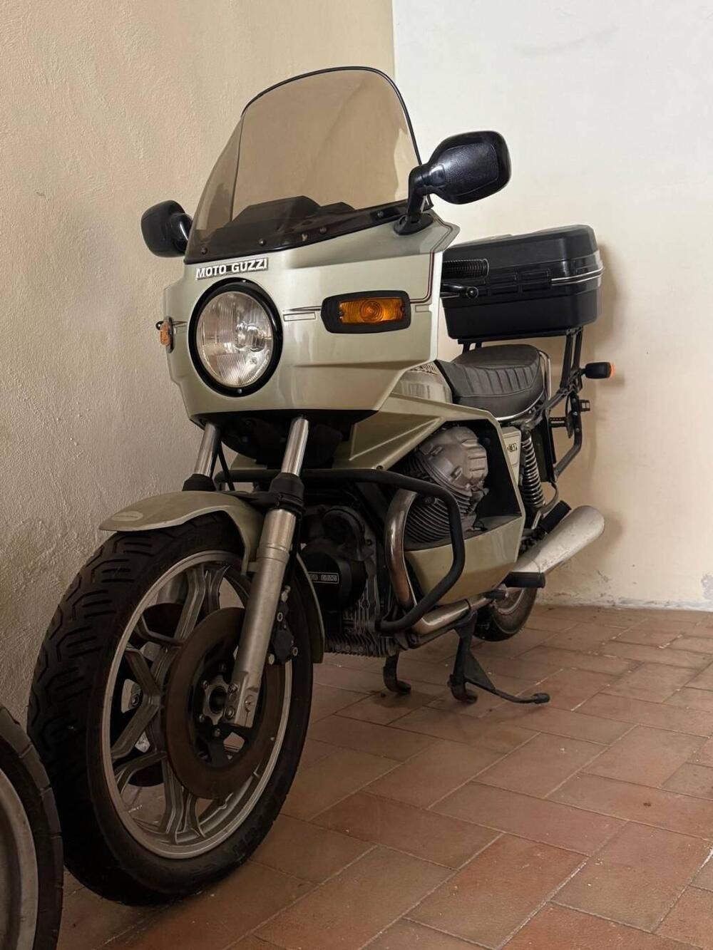 Moto Guzzi 1000 SP (2)