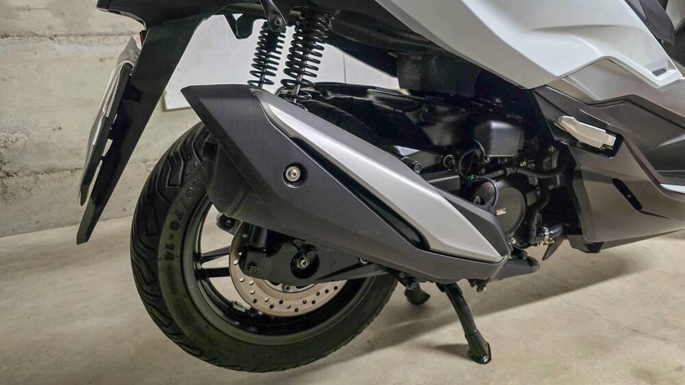 Honda Forza 350 (2022 - 24) (15)