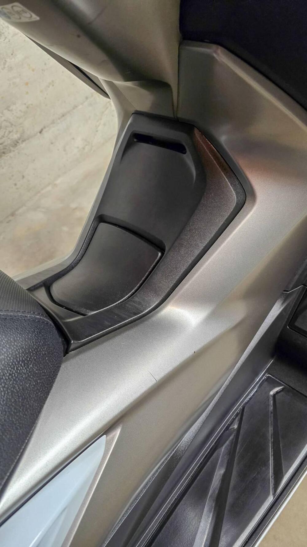 Honda Forza 350 (2022 - 24) (19)