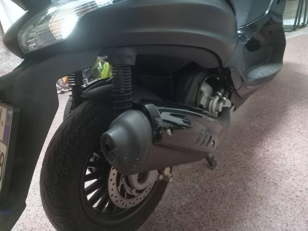 Piaggio Beverly 300 i.e. (2010 - 16) (5)