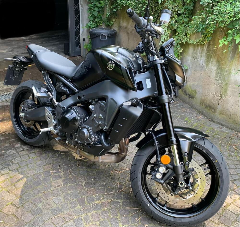 Yamaha MT-09 (2021 - 23) (5)