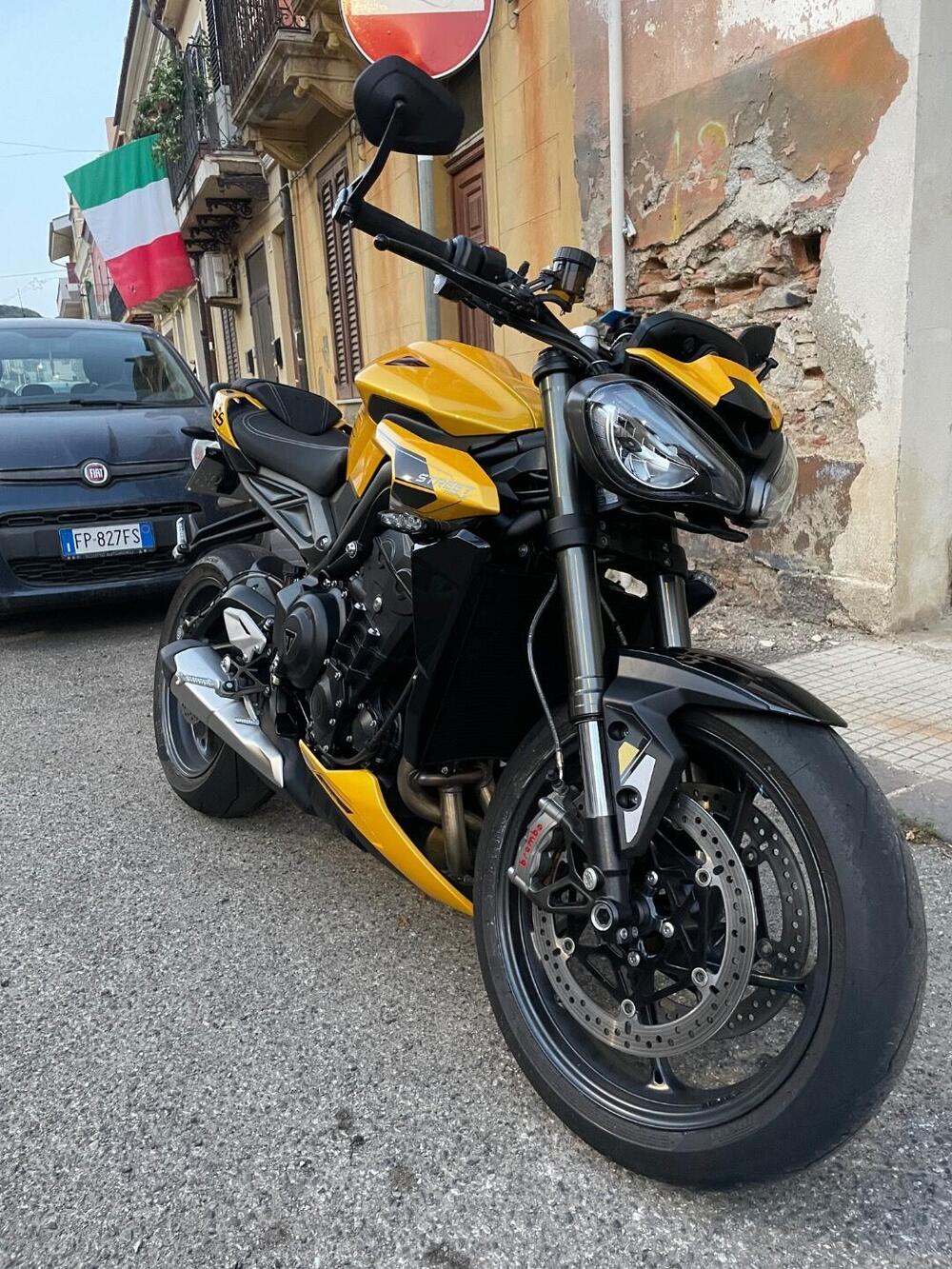 Triumph Street Triple 765 RS (2023 - 26)