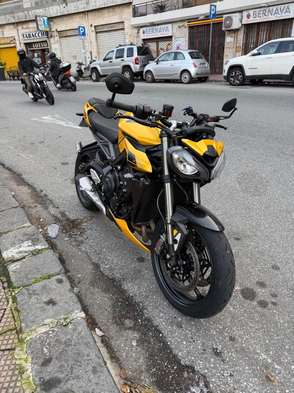 Triumph Street Triple 765 RS (2023 - 26) (9)